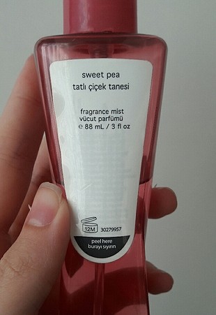 Maybelline vücut parfümü 