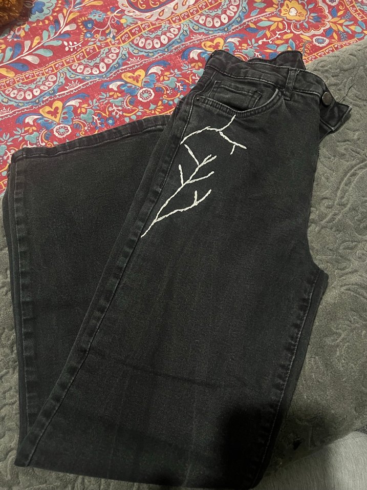 Siyah Kadın Midi wide leg
 Pantolon 24 beden - Görsel 3