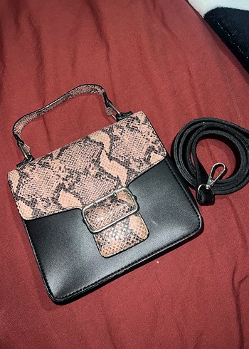Siyah pembe  Deri Yılan Desenli Tokalı Çanta - Görsel 2