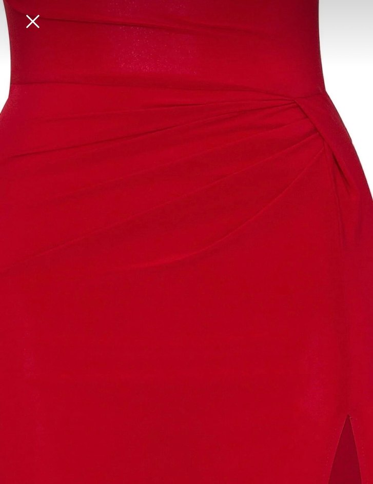 Kırmızı Uzun Drapeli İnce Askılı Elbise - Görsel 2