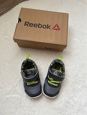 20 Beden Reebok bebek ayakkabısı