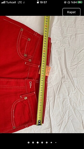 s Beden Hiç kullanılmamış levis kırmızı jean