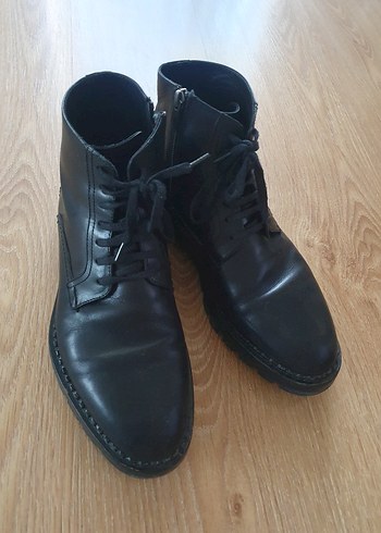 Klasik Siyah Deri Erkek Bot - Görsel 2