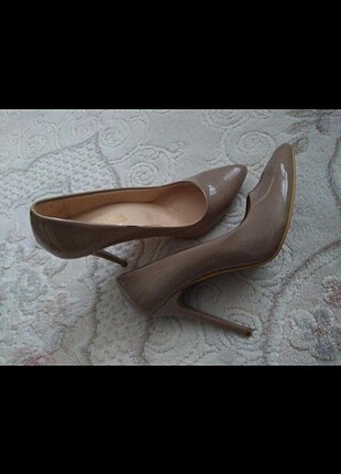 stiletto