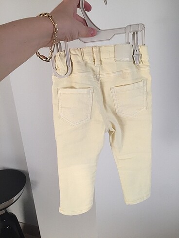9 Ay Beden sarı Renk 9-12 zara kız bebek pantolon