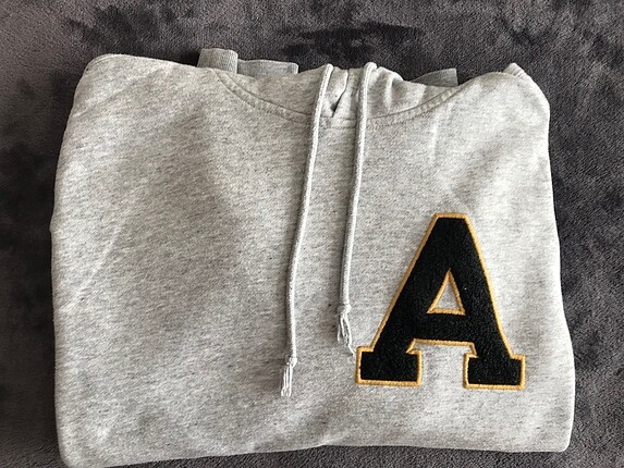 H&M Sweatshirt
