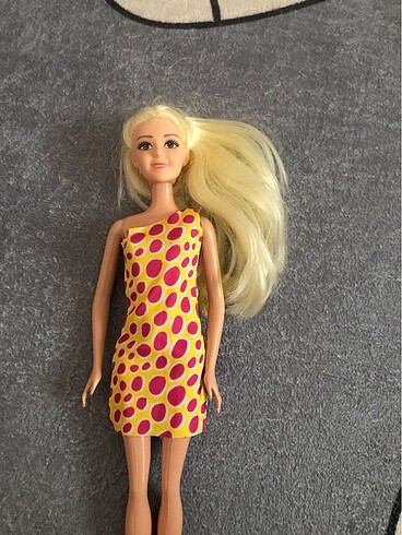  Barbie bebek