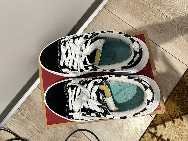 36 Beden Vans ayakkabi yuksek tabanli
