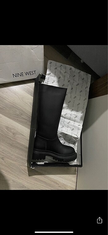 Nine West Orijinal Siyah Çizme