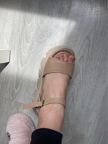 Nine West Kadın Nut ortopedik sandalet