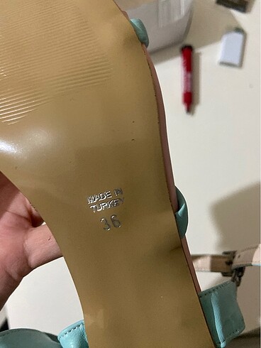 36 Beden Kadın Topuklu Sandalet