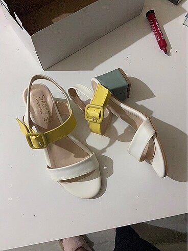 Nine West Kadın Topuklu Sandalet