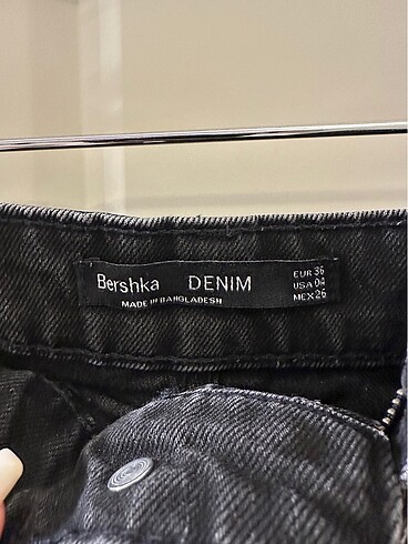 36 Beden bershka mom şort