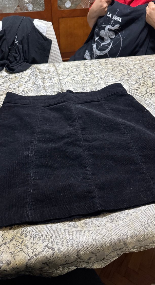 Siyah Süet Mini Etek - Görsel 3