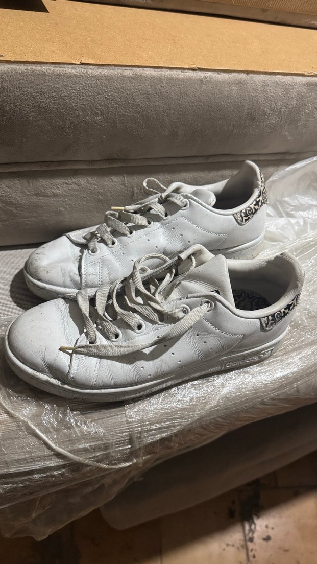 Beyaz Adidas Kadın Spor Ayakkabı - Görsel 2