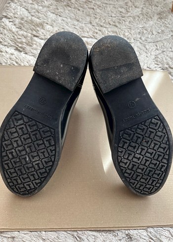 Siyah Yağmurluk Kadın Bot - Görsel 6