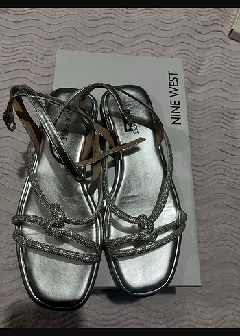 Nine West 36