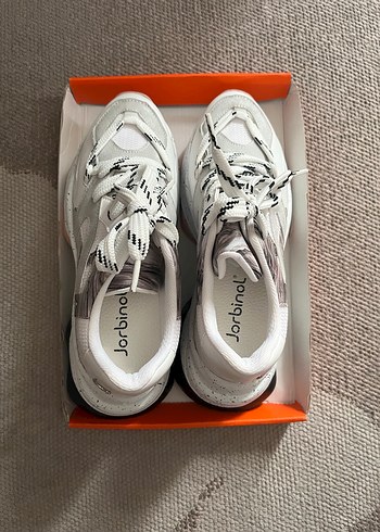 Beyaz Yılan Desenli Bağcıklı Spor Ayakkabı - Görsel 7