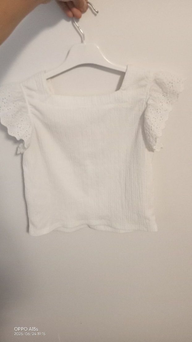 LC Waikiki Beyaz Mini Nakışlı Kısa Kollu Sabahlık - Görsel 3