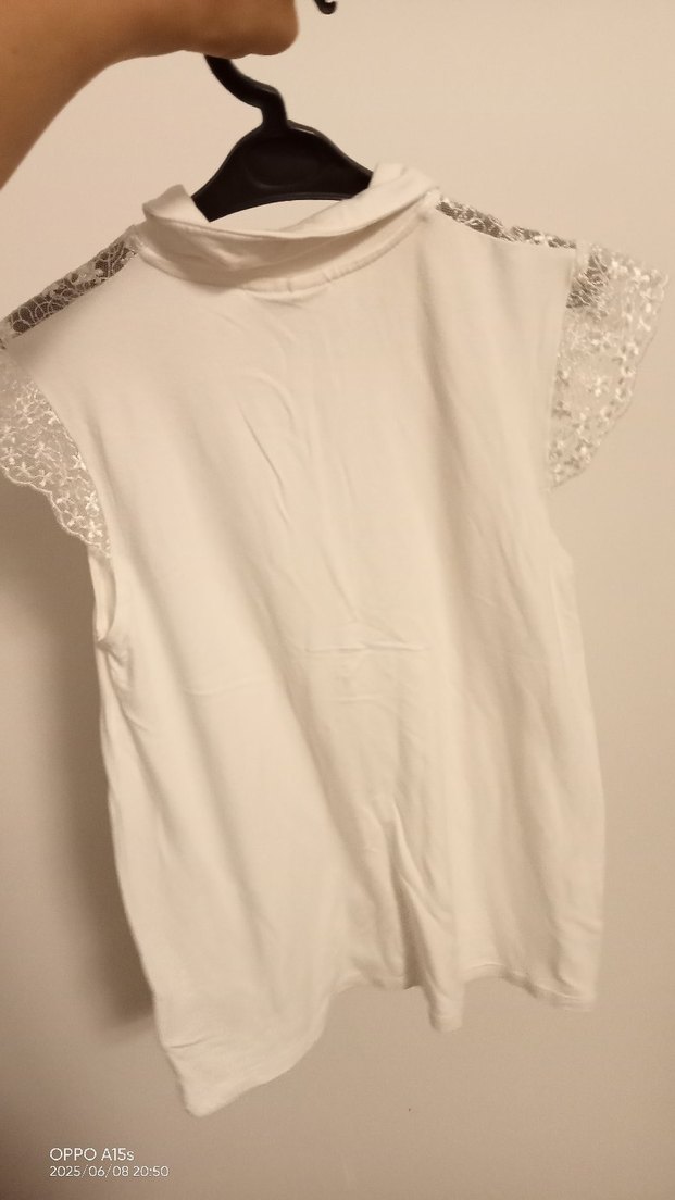 Dantelli Kısa Kollu Beyaz Kız Gömlek - Görsel 2