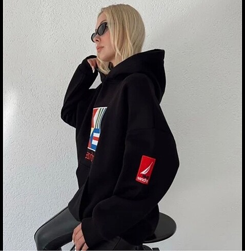 l Beden Sweatshirt