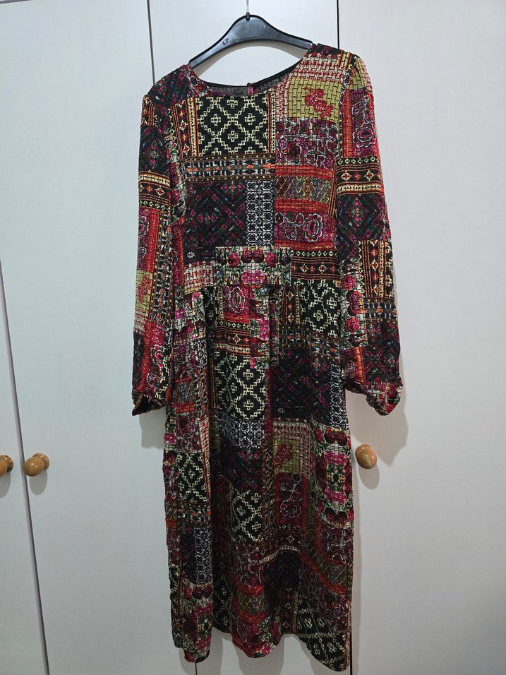 Uzun Bohem Desenli Kadın Elbise - Görsel 2