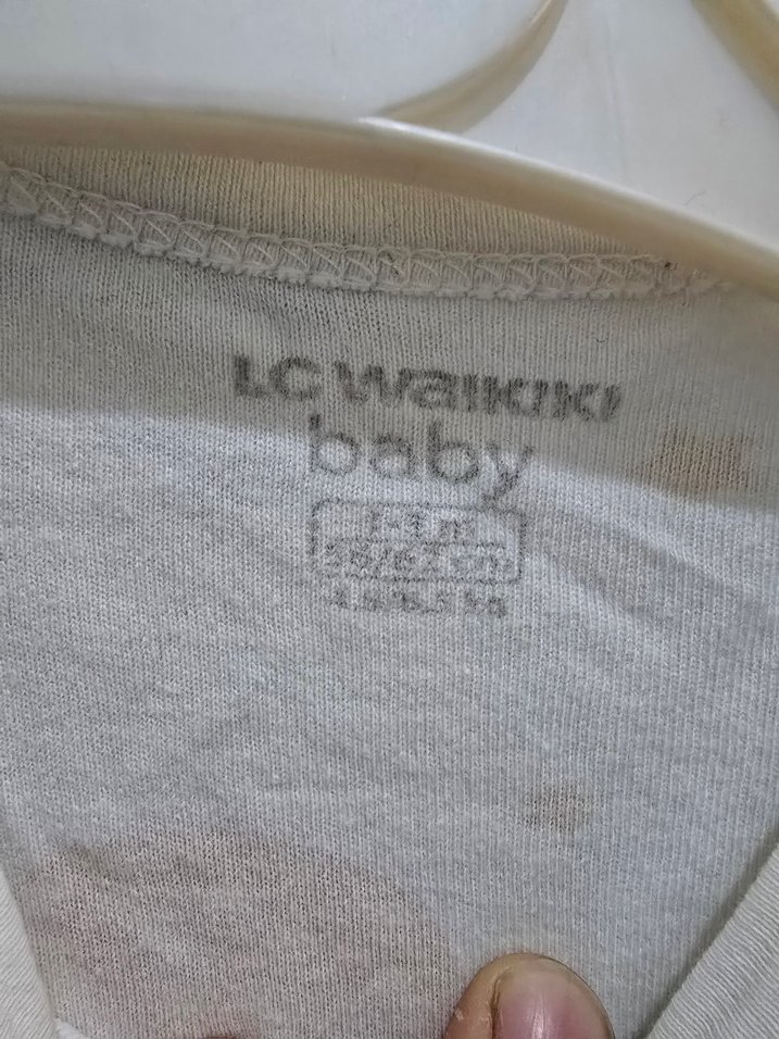 Bebek Kız Uzun Kollu Düğmeli Batik Body - Görsel 3