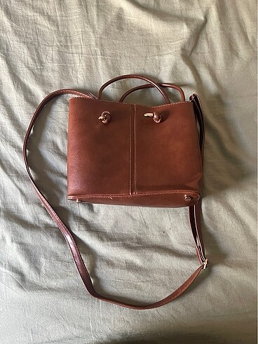 ZARA MODEL ÇANTA