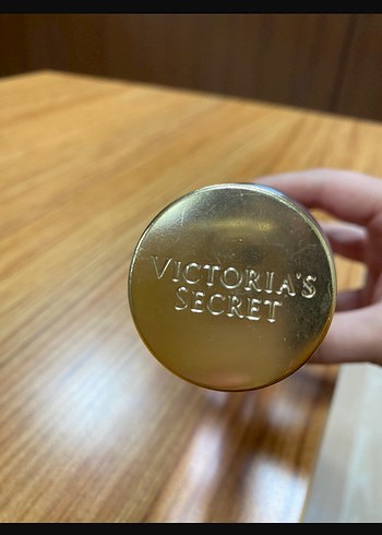 Victoria's Secret Temptation Kadın Parfümü - Görsel 3