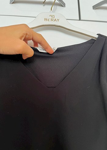 Siyah Uzun V Yaka Gotik Elbise - Görsel 4