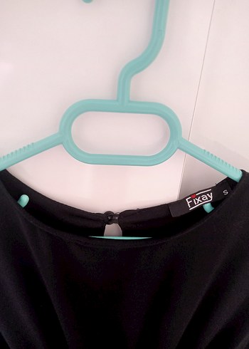 Uzun Siyah Fırfırlı Kadın Elbise - Görsel 7