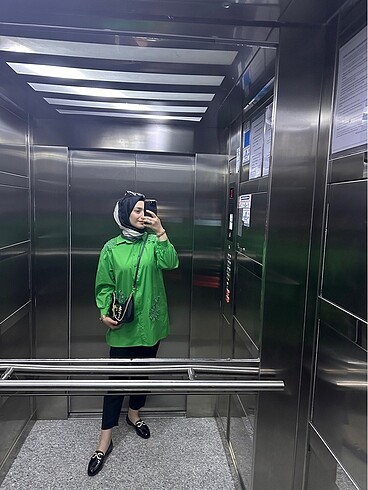 Diğer Yeşil taşlı gömlek