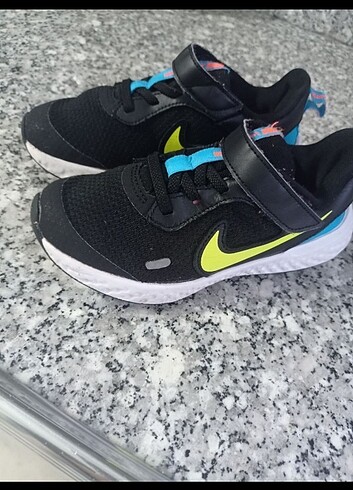 Nike Nike çocuk ayakkabısı 