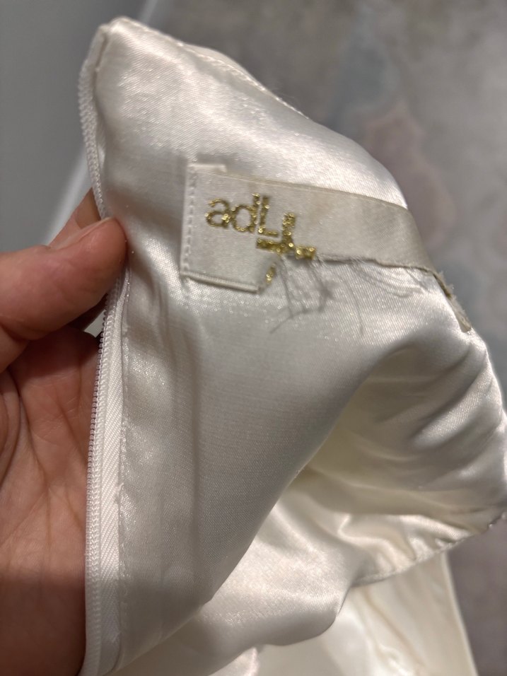 V Yakalı dalgıç kumaş elbise - Görsel 3