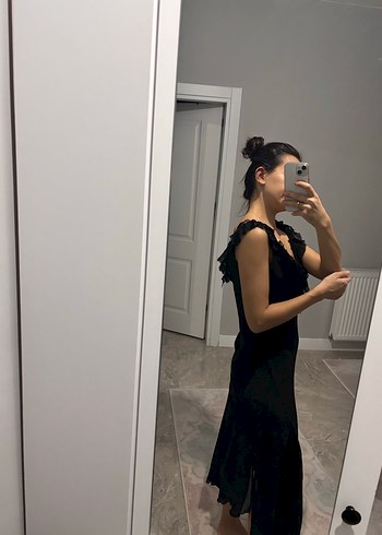 Siyah V Yaka Midi Elbise - Görsel 2