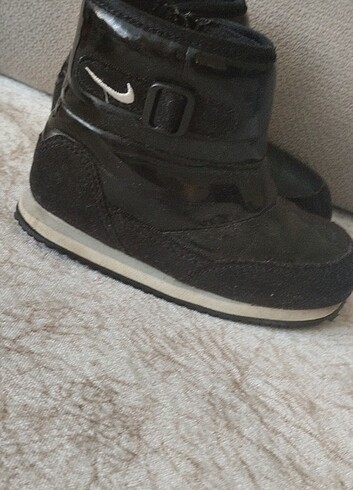 Nike kar botu
