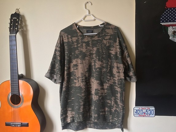 Zara Man tshirt