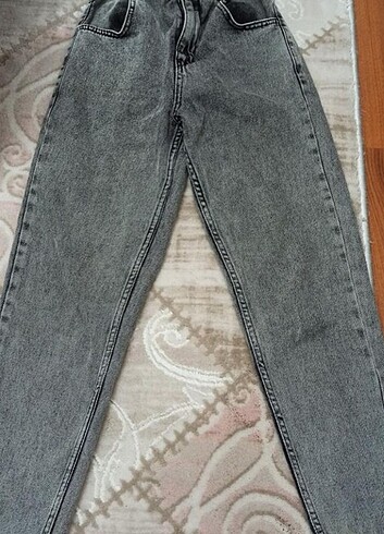 Mom jeans
