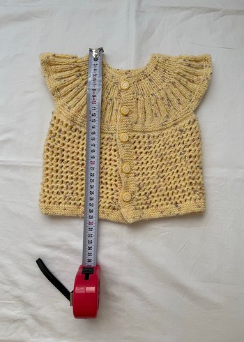 Kız Çocuk Sarı Örgü Kolsuz Hırka - Görsel 2