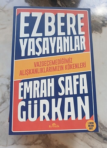 Ezbere Yaşayanlar
