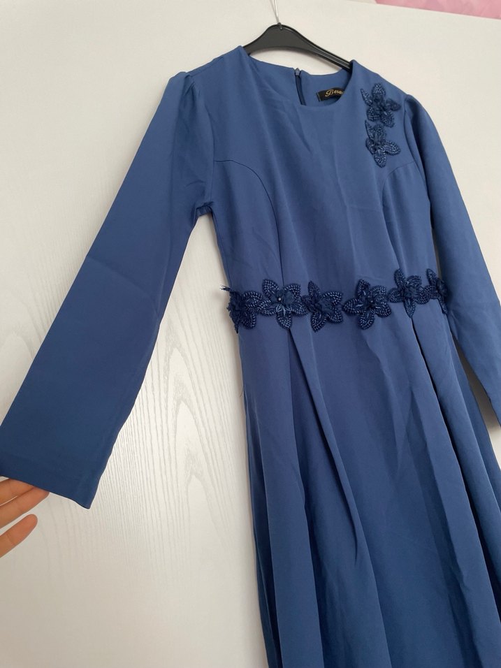 Mavi Nakışlı Uzun Kollu Kadın Elbise - Görsel 2