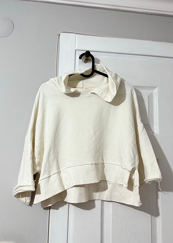 Beyaz Kadın Oversize Sweatshirt