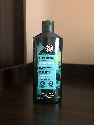 Yves Rocher Yağlı Saçlar İçin Şampuan