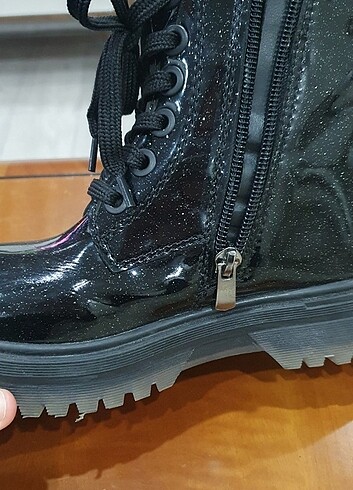 Siyah kız çocuk ayakkabı 32 numara