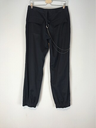 38 Beden siyah Renk Zincir detaylı pantolon
