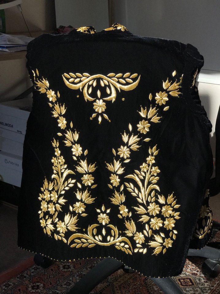 Üçlü kadife takım - Görsel 3