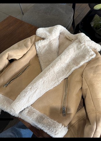 Pull and bear Bej - Kürklü, Rahat kesim mont/ ceket - Görsel 2