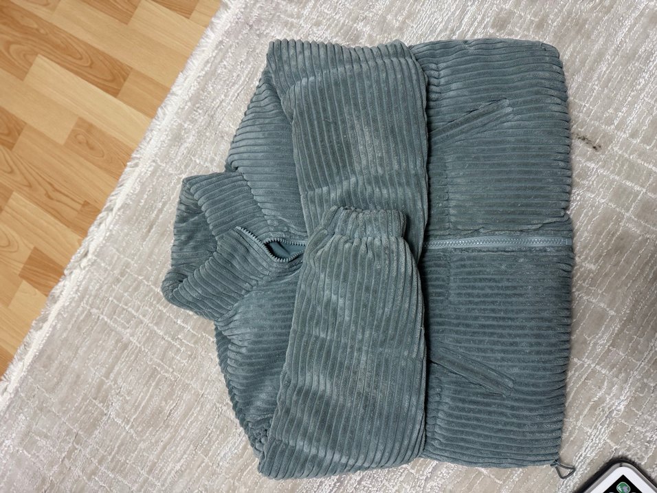 Pull and bear şişme mont - Görsel 3