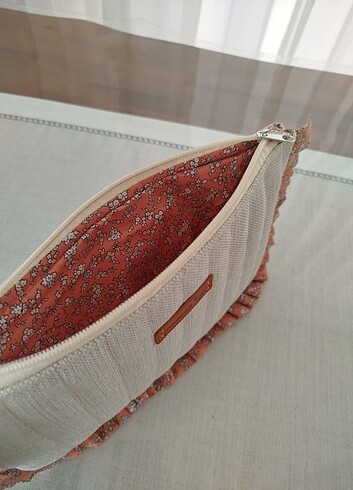 Clutch bag