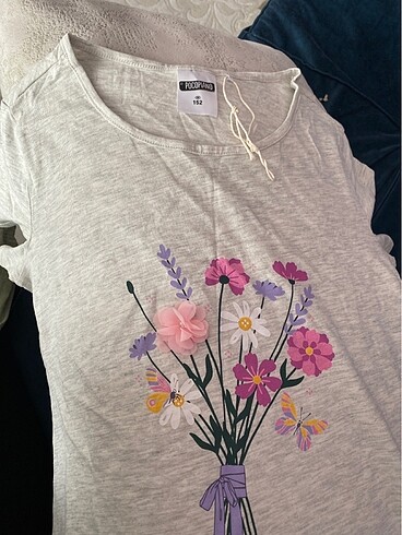 T-Shirt kız çoçuk Beden 9-10 Yaş